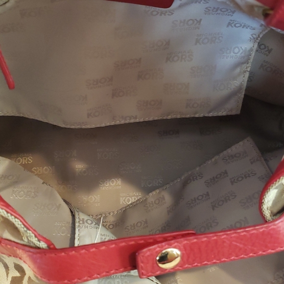 Michael Kors Monogram Bag - Red & Brown - Picture 5 of 8